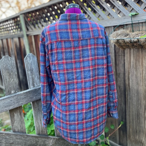 Vintage Long Sleeve Flannel Shirt - Picture 9 of 10